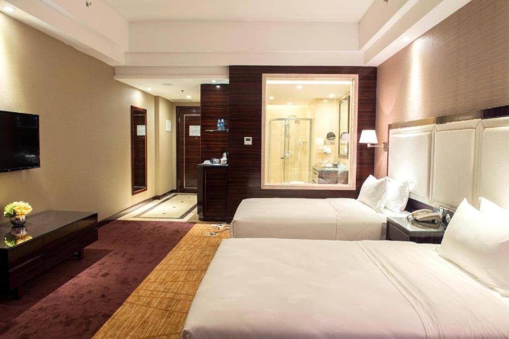 Country Garden Phoenix Hotel Shenyang Exterior photo