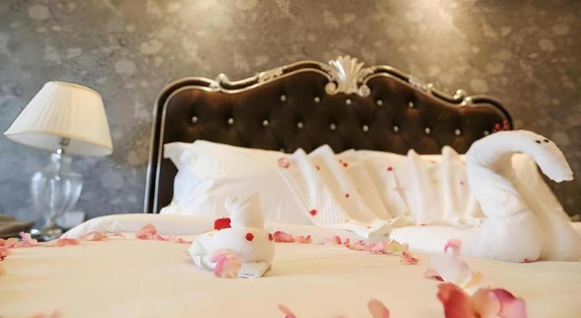 Country Garden Phoenix Hotel Shenyang Exterior photo